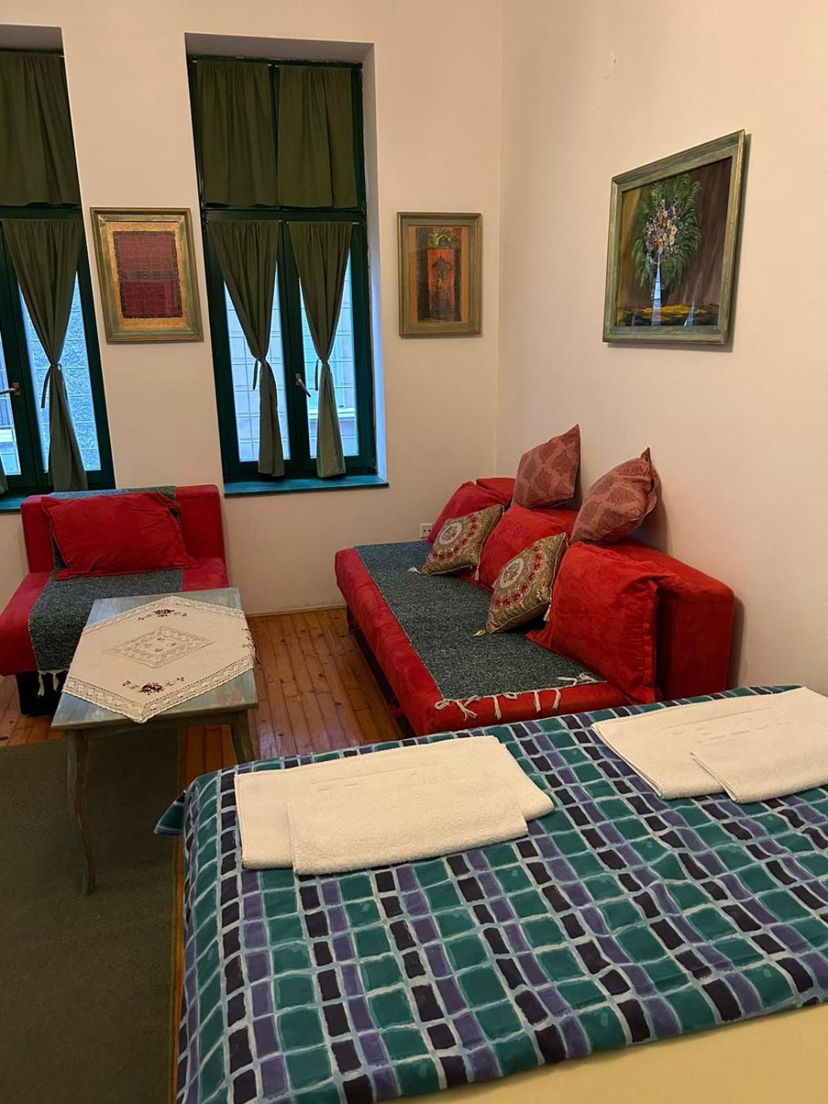 Guesthouse Hurma Rooms Сараєво Екстер'єр фото