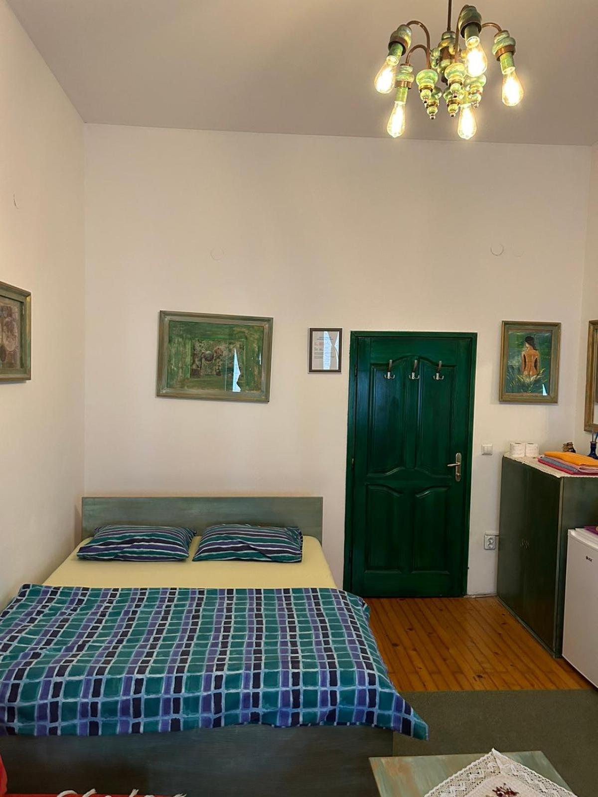 Guesthouse Hurma Rooms Сараєво Екстер'єр фото